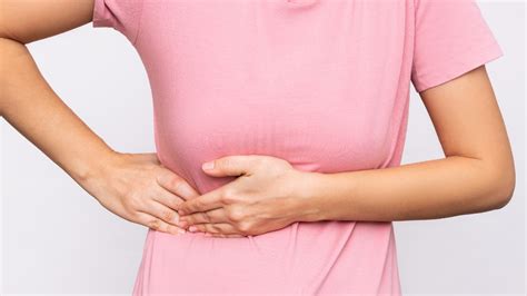 Diverticulitis can cause symptoms including abdominal <b>pain</b>. . Gallbladder pain left side reddit